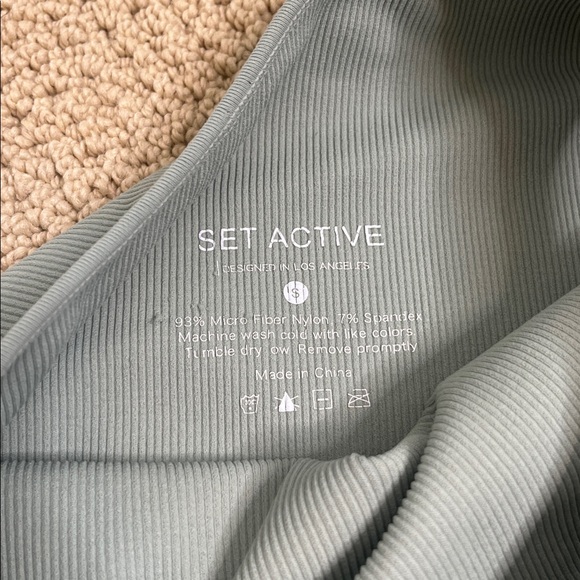 Set Active One Shoulder Set (Top and Leggings) Sz S - Picture 6 of 7